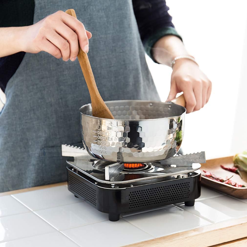 Yukihira Saucepan, Traditional Japanese Yukihira Pot Stainless Steel Saucepan Milk Sauce Pan Wooden Handle (7 inch 1.7 Quart)