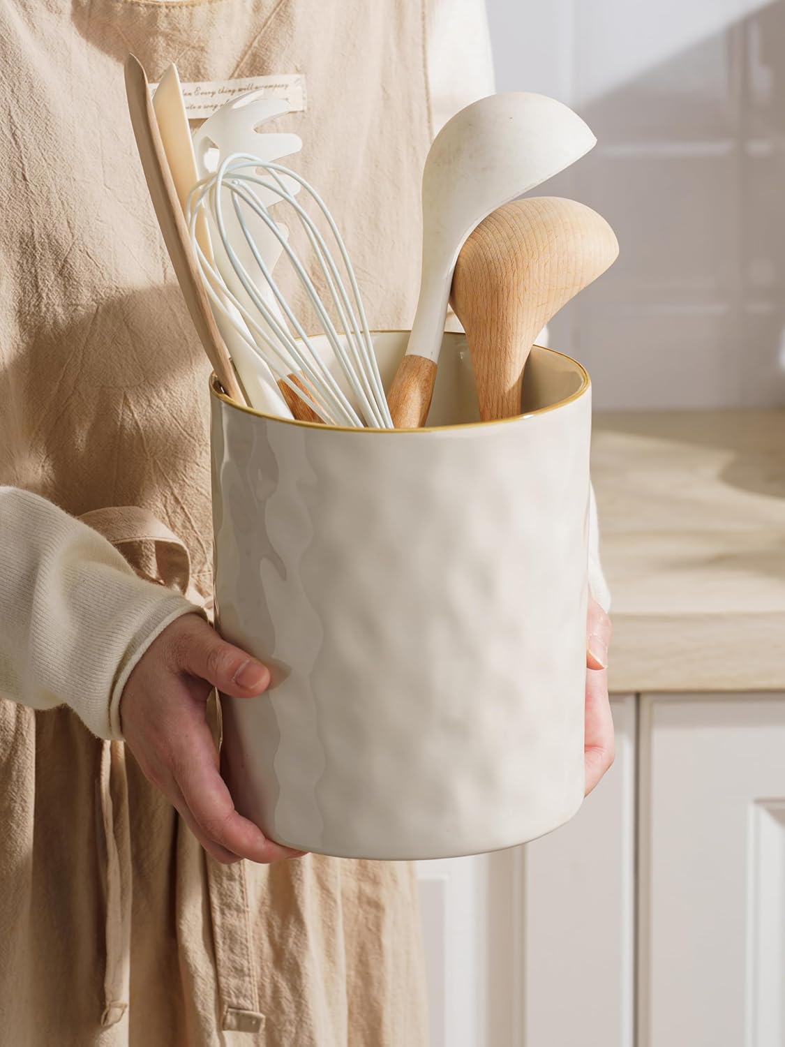 famiware Ocean Utensil Holder, 7.2"+5.8" Ceramic Kitchen Utensil Holder for Countertop, Cooking Utensil Crocks, Utensil Organizer for Spatula & Spoon, Kitchen Decor, Set of 2, Vanilla White